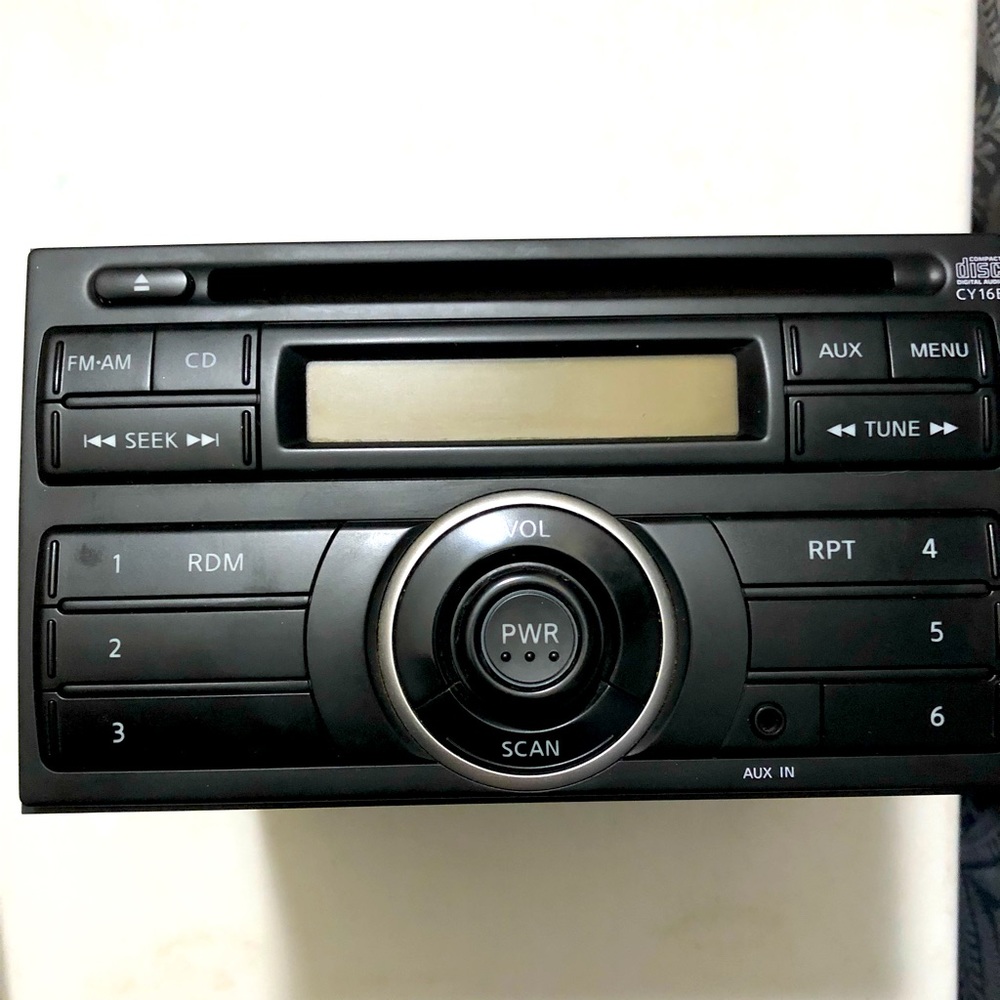 Nissan Cube Factory Radio 2009-2014